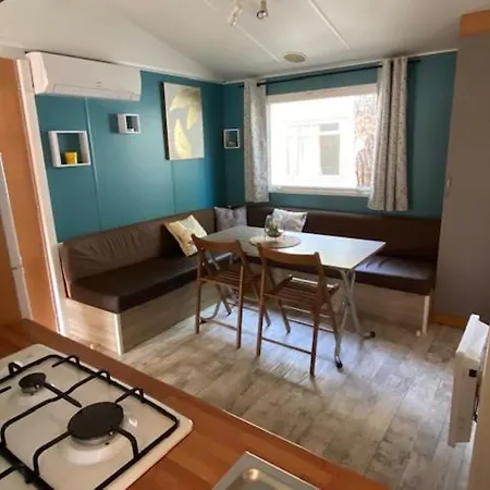 Mobil Climatise, Parc Aquatique - *